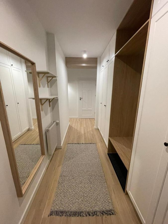 Apartamenty Guzik 22 Кросно Екстер'єр фото